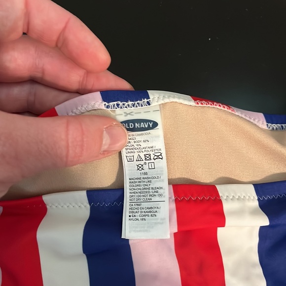 Old Navy striped string swim bottom- size large - Picture 2 of 4